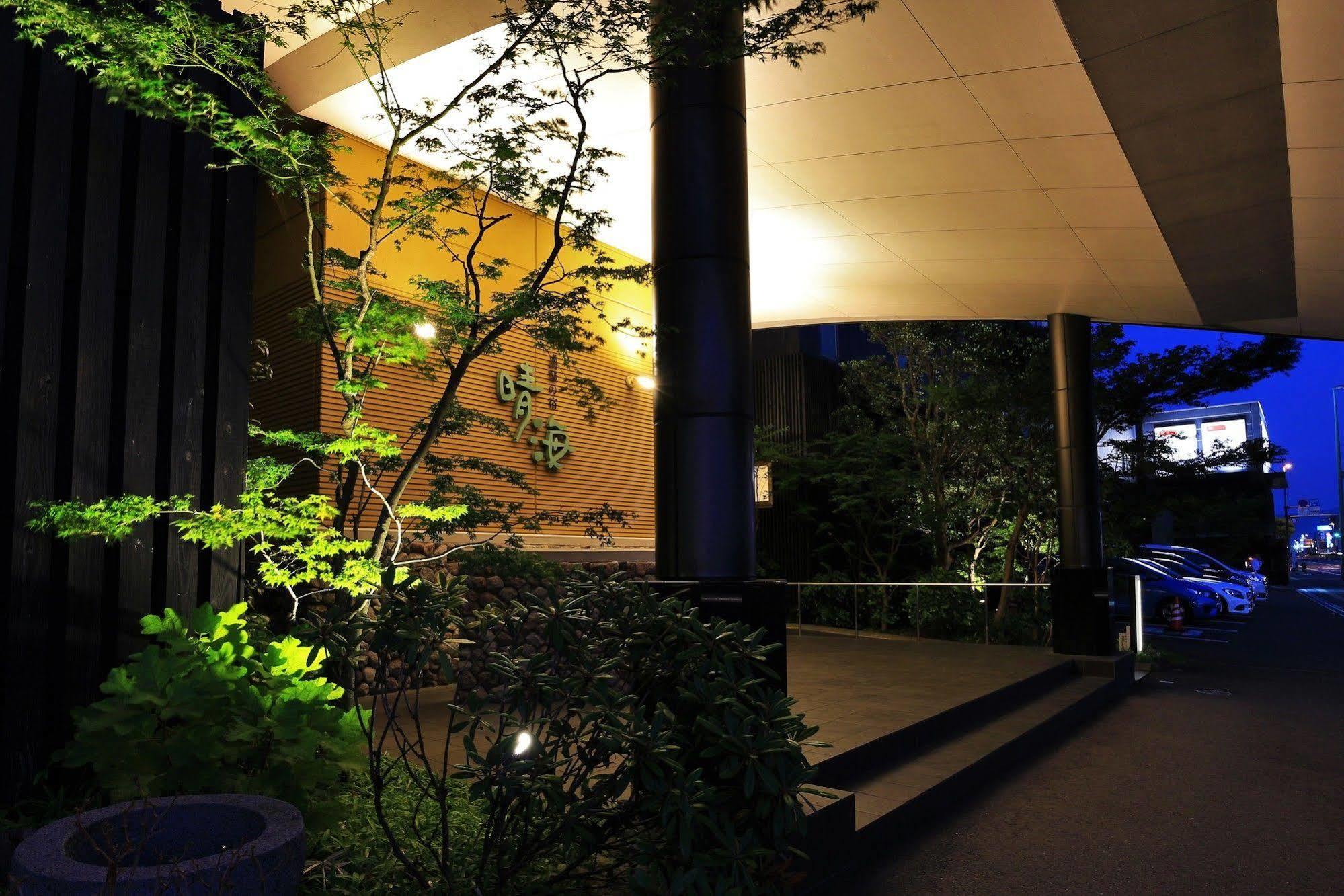 Amane Resort Seikai Beppu Exteriör bild Entrance to the museum